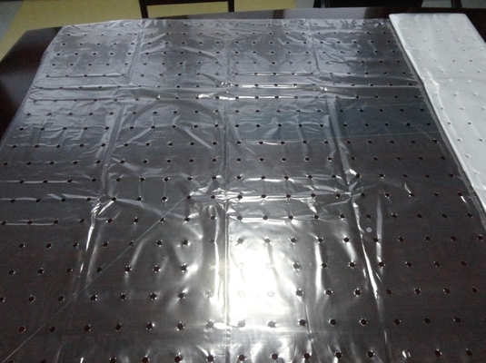 LDPE COEX мульчируя фильм, фильм pe, садовнический мульчирует фильм, сад пефорированная полиэтиленовая пленка Blac земного фильма аграрная